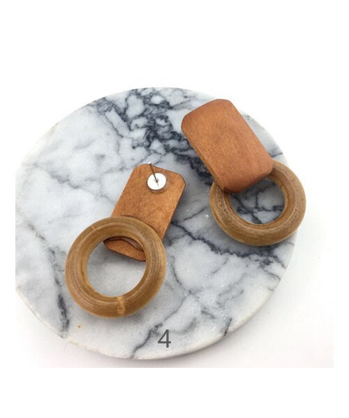 copine(コピン)の「ウッドデザインピアス(6デザイン)【クリックポスト対象商品】(ピアス(両耳用)・レディース・その他)」の4枚目の写真
