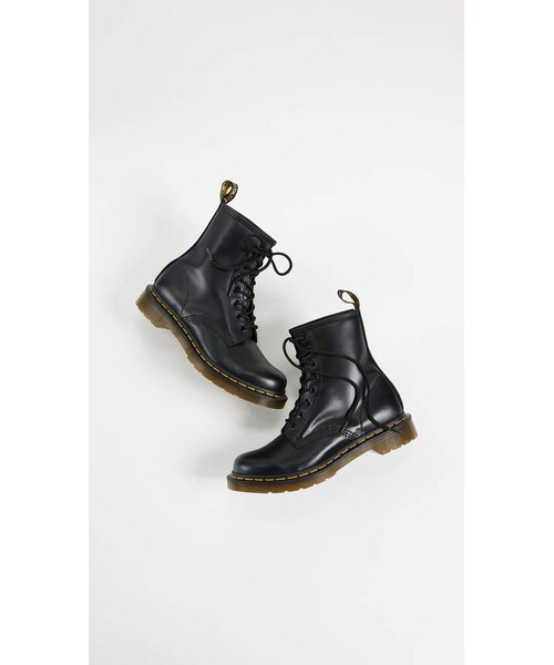 Dr. Martens（ドクターマーチン）の「Dr. Martens 1460 8 Eye Boots（ブーツ・レディース・Black・One Size）」の5枚目の写真