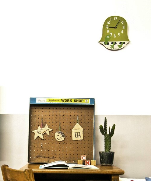 花井祐介× ACME 限定 壁掛け時計 サインあり　yusuke hanai 花井祐介 × ACME Furniture！「子ども部屋に似合う壁掛け時計