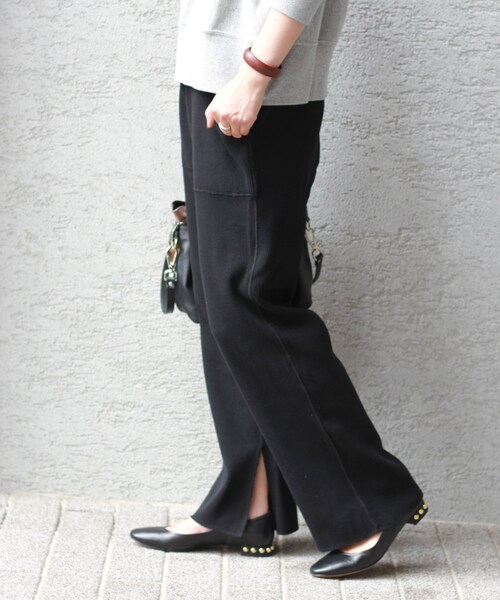 JOURNAL STANDARD relume（ジャーナルスタンダード　レリューム）の「ワッフル スリットパンツ◆（パンツ・ブラック/フリー）」の9枚目の写真