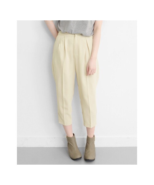 KBF（ケイビーエフ）の「クロップドパンツ（パンツ・レディース・ブラック/ブルー/アイボリー・one）」の7枚目の写真