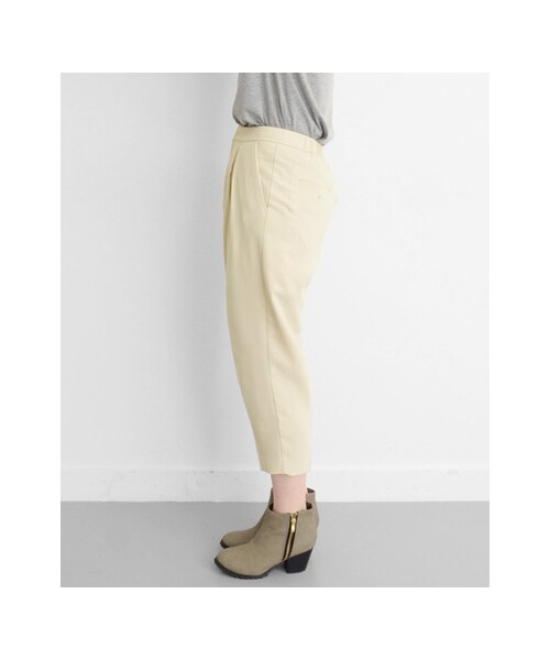 KBF（ケイビーエフ）の「クロップドパンツ（パンツ・レディース・ブラック/ブルー/アイボリー・one）」の8枚目の写真