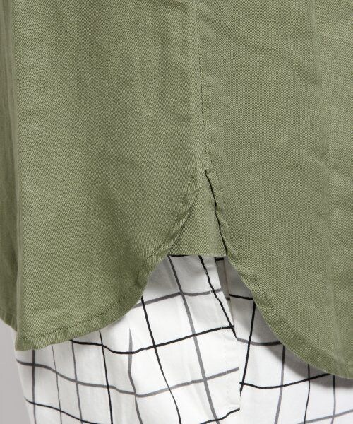 GLOBAL WORK(グローバルワーク)の「バイオカコウミリタリーシャツ(トップス・レディース・カモフラ78/カーキ75・L/M/S)」の9枚目の写真