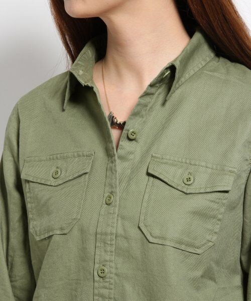 GLOBAL WORK(グローバルワーク)の「バイオカコウミリタリーシャツ(トップス・レディース・カモフラ78/カーキ75・L/M/S)」の6枚目の写真