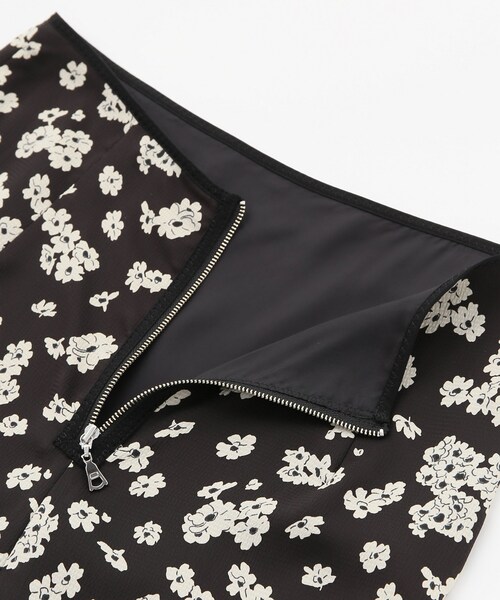 【HARDY NOIR】フラワープリントロングスカート HARDY NOIR（アルディーノアール）の「《追加》 フラワー