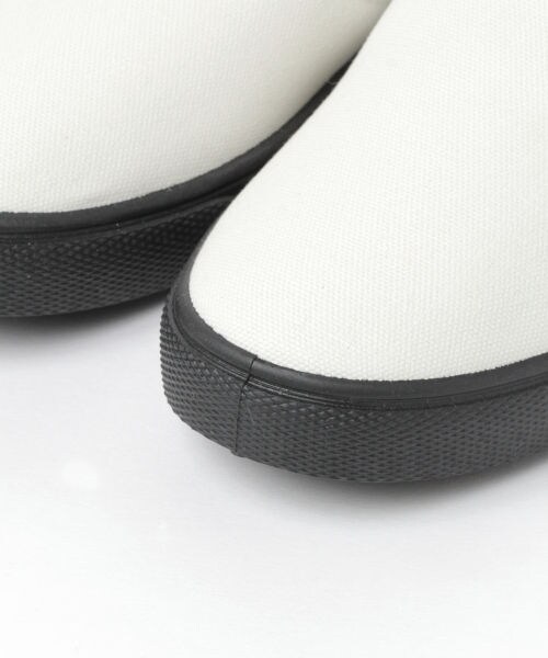 studio CLIP（スタディオクリップ）の「カラーキャンバススリッポン（シューズ・ホワイト/ブラック/レッド/ベージュ）」の17枚目の写真