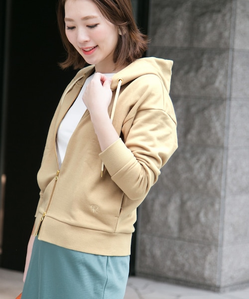 ※727新品 アーバンリサーチ　ジップアップパーカ　40/L　黒（グレー系）ZIP パーカ　パーカ―　URBAN RESEARCH アイテムズ アーバンリサーチ ITEMS URBAN RESEARCH ダンボールジップ