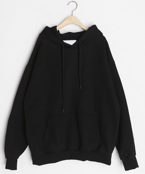 DHOLIC(ディーホリック)の「マフポケットフードプルオーバー(パーカー・レディース・ベージュ/ブルー/ピンク/ブラック・FREE)」の2枚目の写真