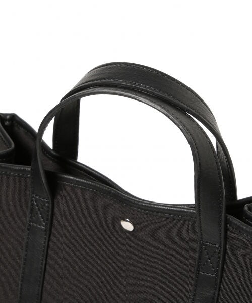 Andemiu（アンデミュウ）の「OUTDOORトートバッグ（バッグ・オフホワイト/ブラック）」の9枚目の写真