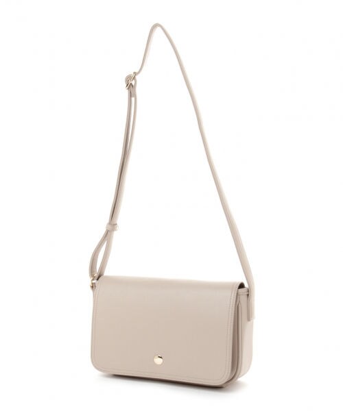 LAKOLE（ラコレ）の「ラウンドショルダーバッグ（バッグ・グレージュ()/ブラック()/キャメル()）」の11枚目の写真