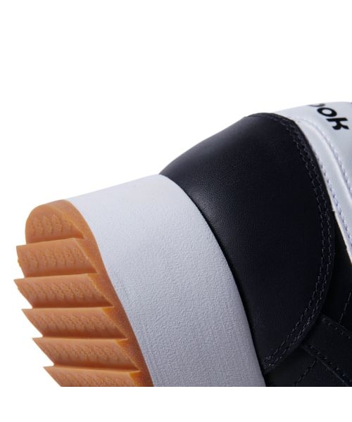 Reebok（リーボック）の「クラシックレザー [CL LTHR DOUBLE EF]（その他・ブラック/ホワイト/プライマルレッド/プライマルレッド/ホワイト/クラッシュドコバルト）」の6枚目の写真