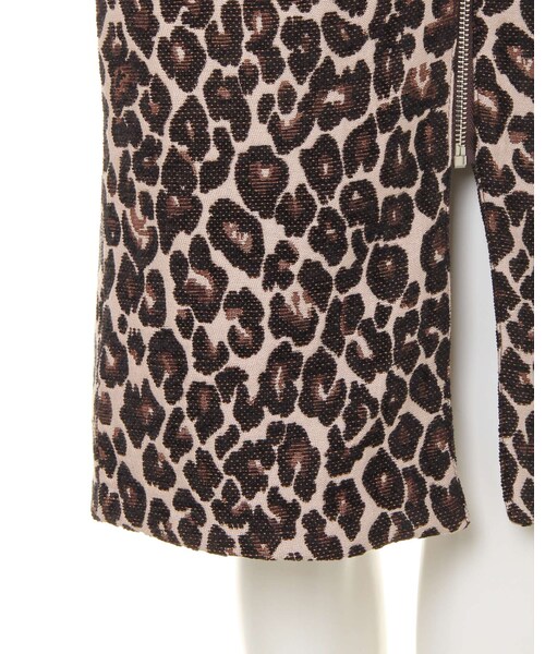 INGNI（イング）の「【春の新作】レオパード柄ジップナロー／スカート（スカート・レディース・ﾍﾞｰｼﾞｭ/ﾋｮｳ・M）」の5枚目の写真