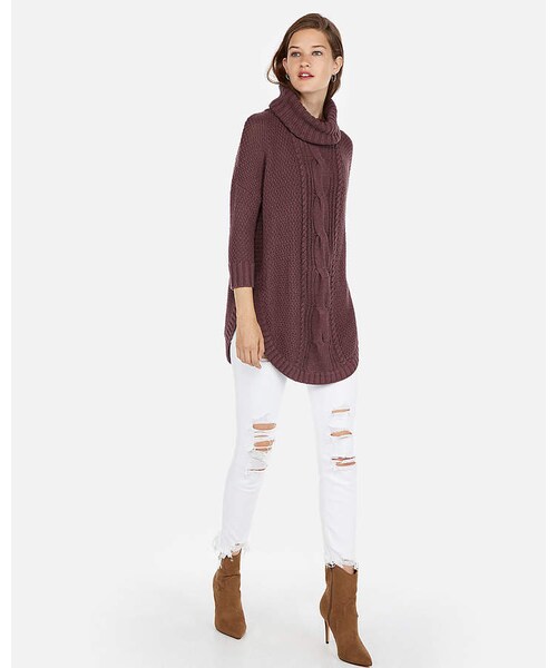 EXPRESS（エクスプレス）の「Express Cowl Neck Cable Knit Circle Hem Sweater（ニット