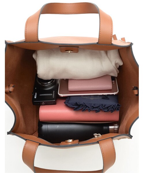 Re:EDIT（リエディ）の「Re:EDIT×人気ブロガーcoco-eririkoコラボ スクエアバッグ（バッグ・レディース・ホワイト/ベージュ/キャメル/シルバー・フリーサイズ）」の13枚目の写真