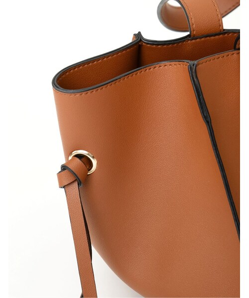 Re:EDIT（リエディ）の「Re:EDIT×人気ブロガーcoco-eririkoコラボ スクエアバッグ（バッグ・レディース・ホワイト/ベージュ/キャメル/シルバー・フリーサイズ）」の10枚目の写真