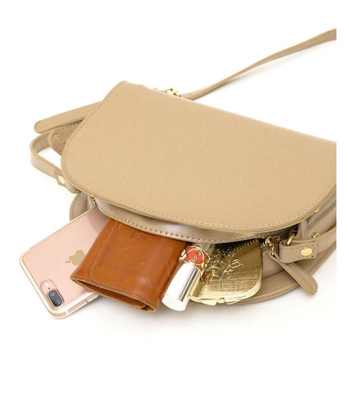 Re:EDIT（リエディ）の「ハーフムーンショルダーバッグ（バッグ・レディース・ベージュ/ブラック・フリーサイズ）」の13枚目の写真