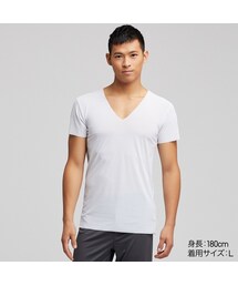 UNIQLO | エアリズムシームレスVネックT（半袖）(その他アンダーウェア/インナー)