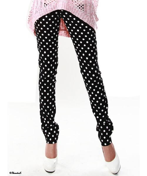 Newlyme（ニューリーミー）の「柄ストレッチスキニーパンツ（パンツ・レディース・モノトーンチェック/ベージュヒョウ/ピンクヒョウ/モノトーンハナガラ/ピンクハナガラ/イエローハナガラ/ブラックドット/ラベンダードット/ベージュドット・3L/LL/L/M/S/XS）」の2枚目の写真