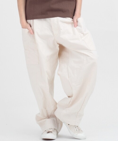 RNA-N(アールエヌエーエヌ)の「<予約>バックタックワイドパンツ(パンツ・レディース・キナリ/ネイビー・M)」の14枚目の写真