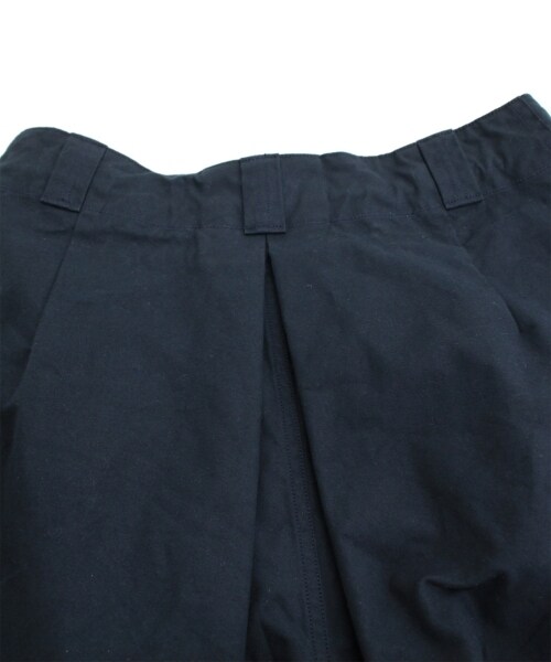 RNA-N(アールエヌエーエヌ)の「<予約>バックタックワイドパンツ(パンツ・レディース・キナリ/ネイビー・M)」の9枚目の写真