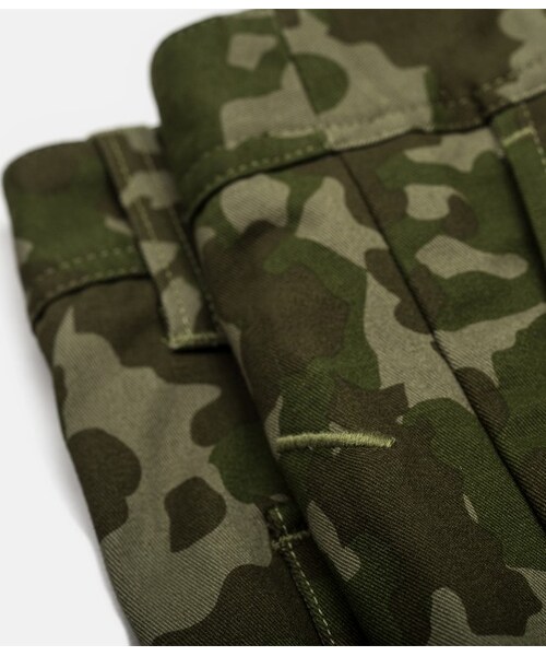 Saturdays NYC（サタデーズ ニューヨークシティ ）の「BELLOWS SHORT（パンツ・メンズ・ブラック/グレー/ダークブラウン系/ダークグリーン・28/30/31/32/34/33）」の8枚目の写真