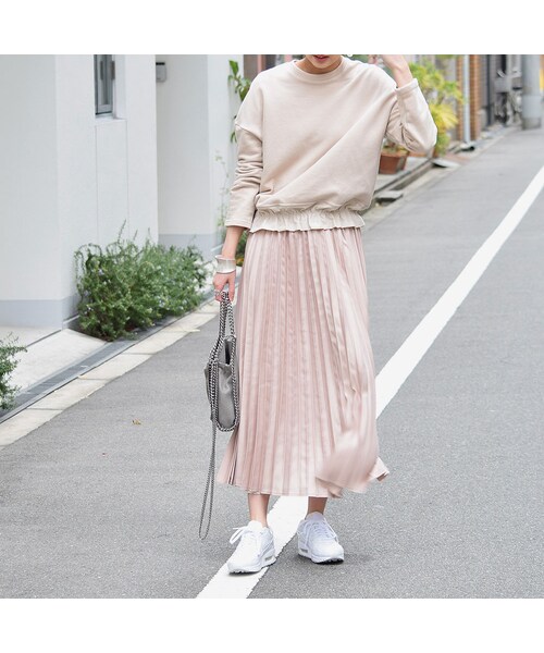 no brand（ノーブランド）の「[ NEW ]プリーツサテンロングSK（スカート・レディース・その他）」の3枚目の写真