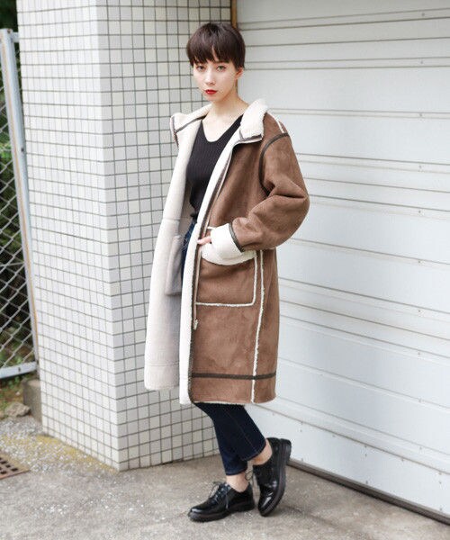 PAGEBOY（ページボーイ）の「ボアフェイクムートンリバーシブルコート（ジャケット/アウター・レディース・グレージュ/ライトブラウン・S/M）」の9枚目の写真