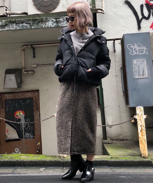 PAGEBOY（ページボーイ）の「起毛ヒョウ柄ナロースカート（スカート・レディース・グレー系/ブラウン系・S/M）」の4枚目の写真