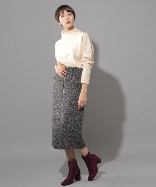 PAGEBOY（ページボーイ）の「起毛ヒョウ柄ナロースカート（スカート・レディース・グレー系/ブラウン系・S/M）」の10枚目の写真