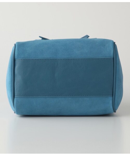 ADAM ET ROPE'(アダムエロペ)の「ベロアスェードカメラバッグ(バッグ・レディース・ネイビー/ベージュ/ブルー・M)」の7枚目の写真