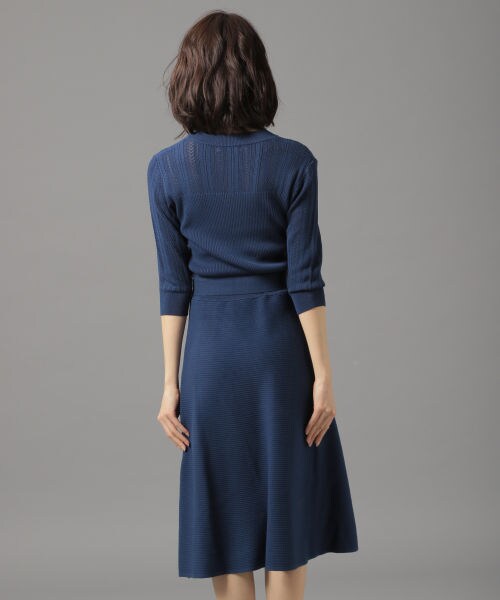 Andemiu（アンデミュウ）の「スカシガラフレアニットワンピース（ワンピース/ドレス・ベージュ/ブルー/ネイビー）」の9枚目の写真