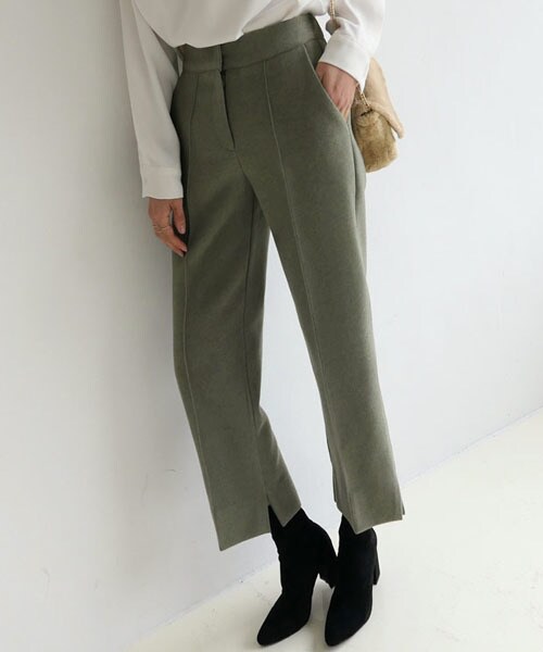 DHOLIC（ディーホリック）の「センタープレススリットパンツ（その他パンツ・レディース・ベージュ/グレー/グリーン・FREE）」の3枚目の写真