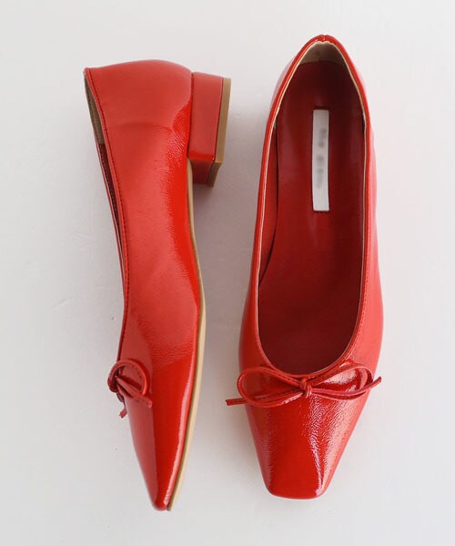 DHOLIC(ディーホリック)の「スクエアトゥローヒールリボンシューズ(バレエシューズ・レディース・ピンク/パープル/ブラック/ホワイト/イエロー/レッド・230/235/240/245/250)」の6枚目の写真