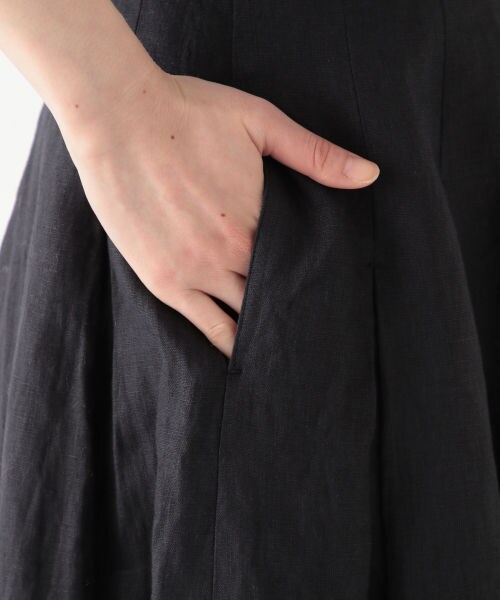 studio CLIP（スタディオクリップ）の「リネン100マキシタックスカート[WEB先行予約]（スカート・ストライプ/チャコール/オレンジ）」の11枚目の写真