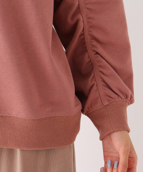 OZOC（オゾック）の「袖ギャザー裏毛スウェット（その他・レディース・グレー(012)/ブラック(019)/ナチュラル(050)/ピンク(072)・38(M)）」の10枚目の写真