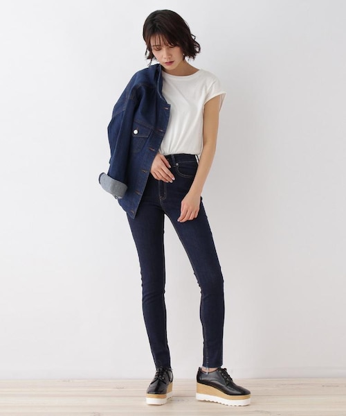 OZOC（オゾック）の「ウイングチップ厚底スニーカー（シューズ・レディース・ブラック(019)/ベージュ(052)/オフホワイト(203)・25(22.5cm)/35(23.5cm)/45(24.5cm)）」の10枚目の写真