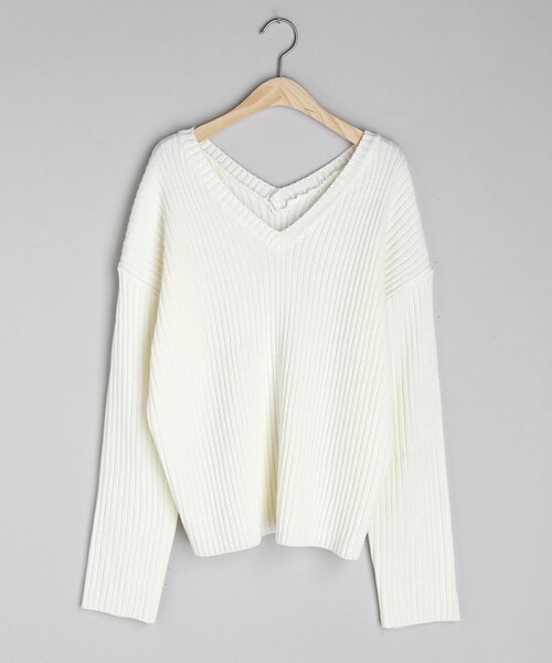 DHOLIC（ディーホリック）の「Vネックリブニット&スリットスカートSET（その他トップス・レディース・ベージュ/ホワイト/ブラック・FREE）」の2枚目の写真