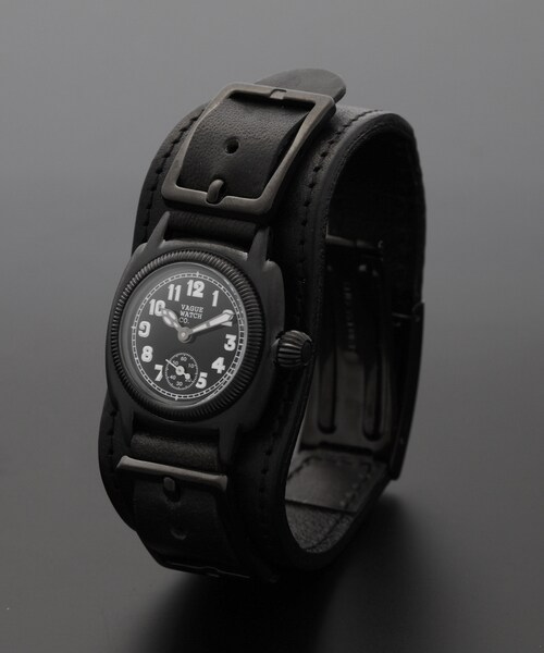 VANQUISH バンキッシュ　腕時計　箱付 VANQUISH（ヴァンキッシュ）の「SPLENDOR クロノグラフウォッチ[VAW029