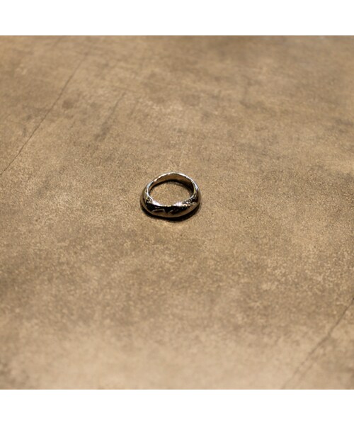 no brand（ノーブランド）の「wave ring（リング・レディース・その他）」の2枚目の写真