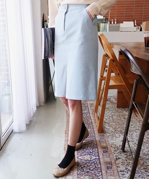 DHOLIC（ディーホリック）の「スリットHラインスカート（スカート・レディース・ピンク/ブルー/ブラック/ホワイト・FREE）」の4枚目の写真