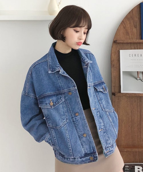 DHOLIC(ディーホリック)の「ウォッシュドボクシーデニムジャケット(デニムジャケット・レディース・ブルー・M/L)」の1枚目の写真