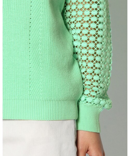VICKY(ビッキー)の「袖レース使いプルオーバーニット(トップス・レディース・オフホワイト/ブラック/グリーン/グレージュ・M)」の8枚目の写真