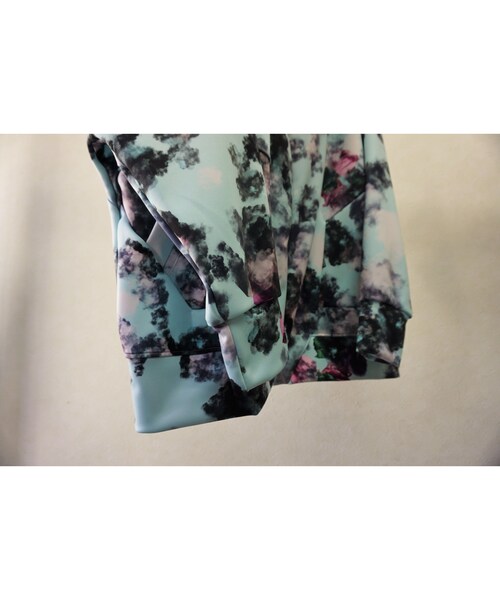 BALMUNG（バルムング）の「BALMUNG グラフィックジャージーハイネック