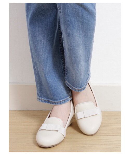 earth music&ecology（アースミュージックアンドエコロジー）の「オペラウェッジシューズ（パンプス・レディース・ピンクベージュ/ブラック/アイボリー・25cm）」の12枚目の写真