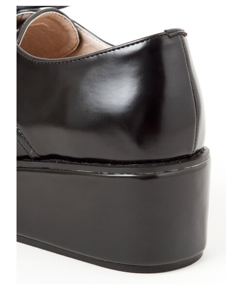 earth music&ecology（アースミュージックアンドエコロジー）の「厚底メンズライクシューズ（パンプス・レディース・ブラック/ホワイト・25cm）」の7枚目の写真