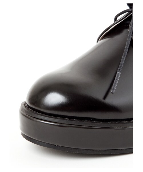 earth music&ecology（アースミュージックアンドエコロジー）の「厚底メンズライクシューズ（パンプス・レディース・ブラック/ホワイト・25cm）」の5枚目の写真