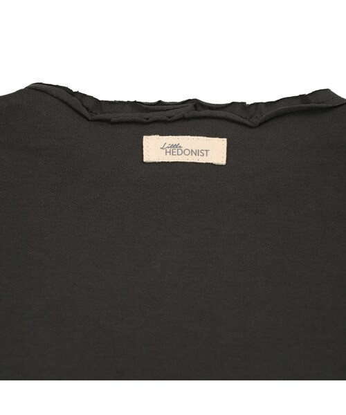 cache cache（カシュ カシュ）の「Little HEDONIST　SHIRT ISABEL（PIRATE BLACK ）SIZE98.110.122（Tシャツ/カットソー・キッズ・その他）」の4枚目の写真