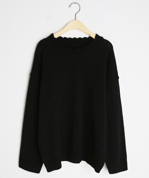 DHOLIC(ディーホリック)の「ウェーブネックルーズニット(ニット/セーター・レディース・ホワイト/ブラック/パープル/ブルー・FREE)」の2枚目の写真