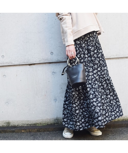 no brand（ノーブランド）の「フラワープリントロングSK（スカート・レディース・その他）」の2枚目の写真