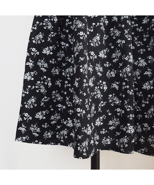no brand（ノーブランド）の「フラワープリントロングSK（スカート・レディース・その他）」の10枚目の写真
